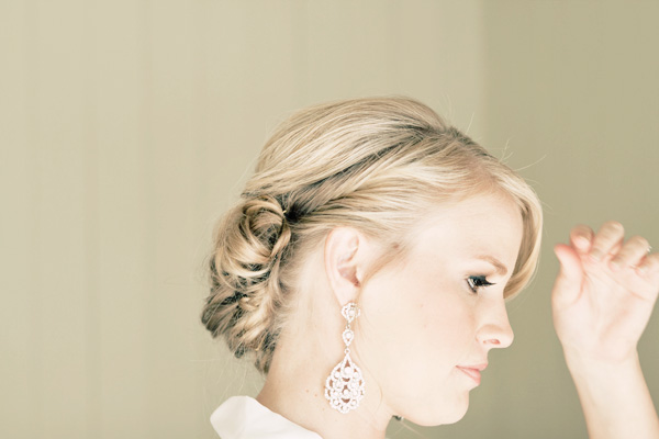 navy-blue-and-yellow-homemade-wedding