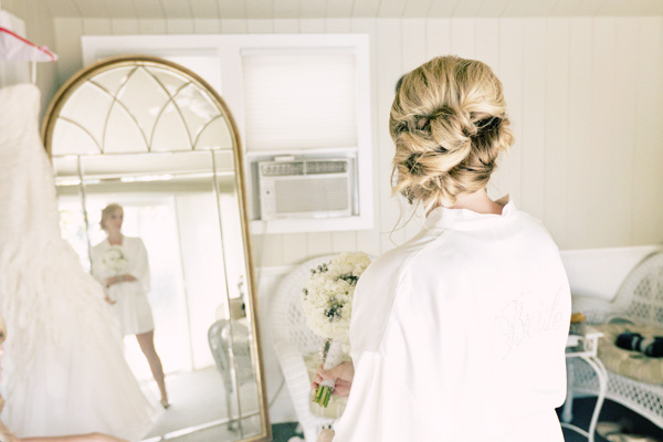 navy-blue-and-yellow-homemade-wedding