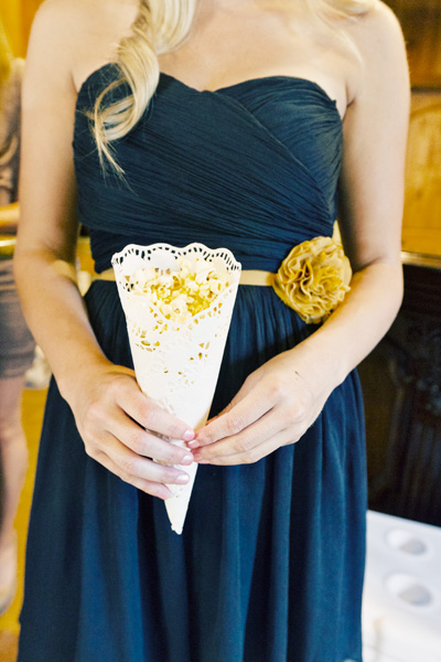 navy-blue-and-yellow-homemade-wedding