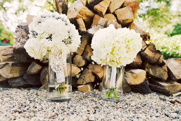 navy-blue-and-yellow-homemade-wedding