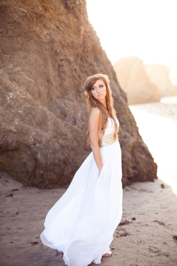 ocean-inspired-bridal-session