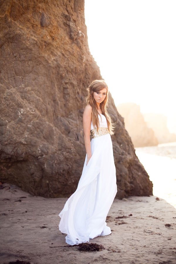 ocean-inspired-bridal-session