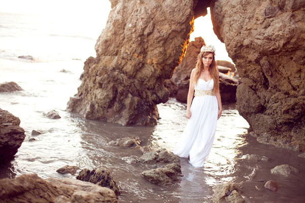 ocean-inspired-bridal-session