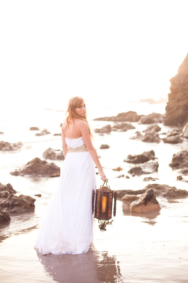 ocean-inspired-bridal-session