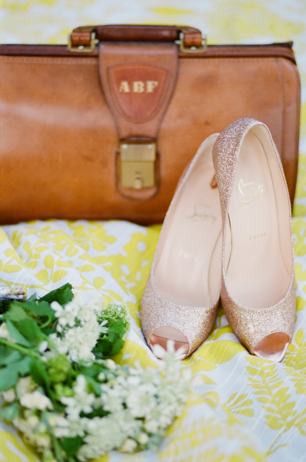 organic-garden-bridal-session