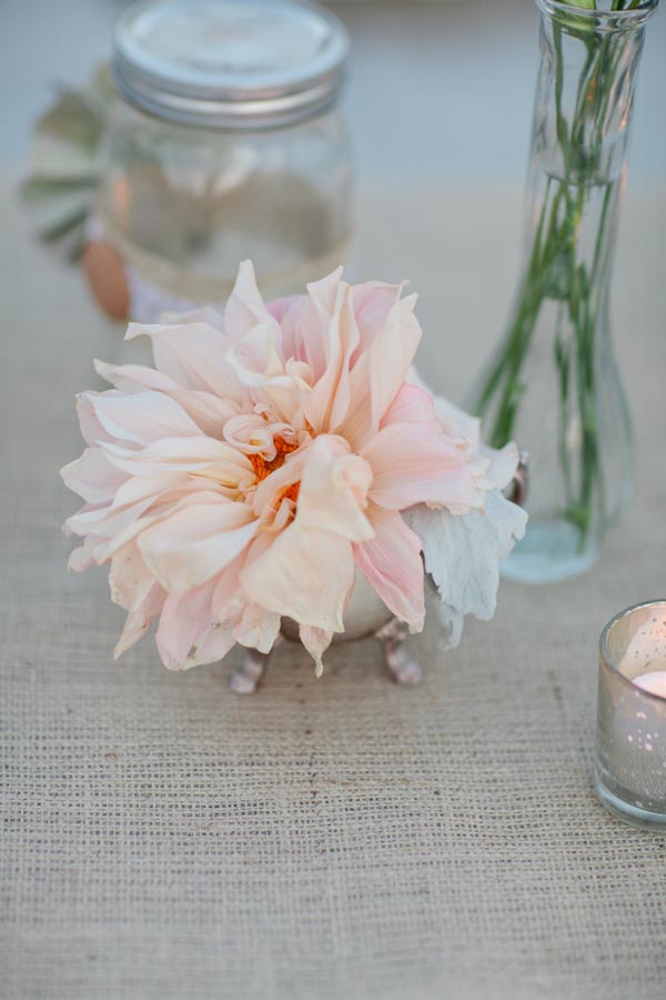 shabby-chic-beach-wedding-ideas-from