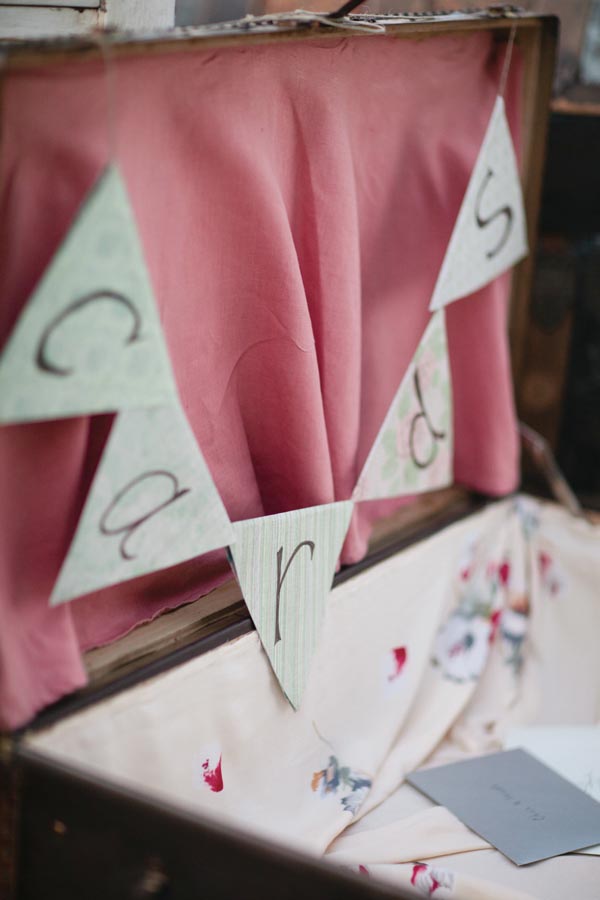 shabby-chic-beach-wedding-ideas-from