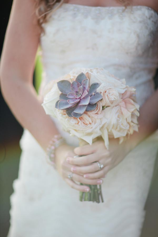 shabby-chic-beach-wedding-ideas-from