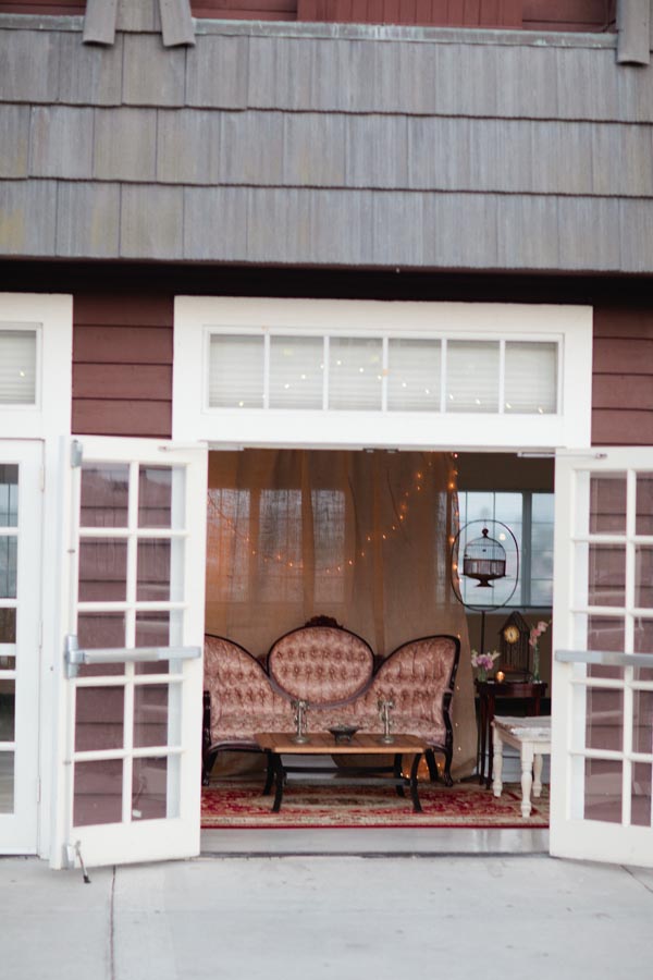 shabby-chic-beach-wedding-ideas-from
