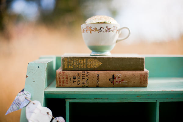 vintage-travel-wedding-ideas