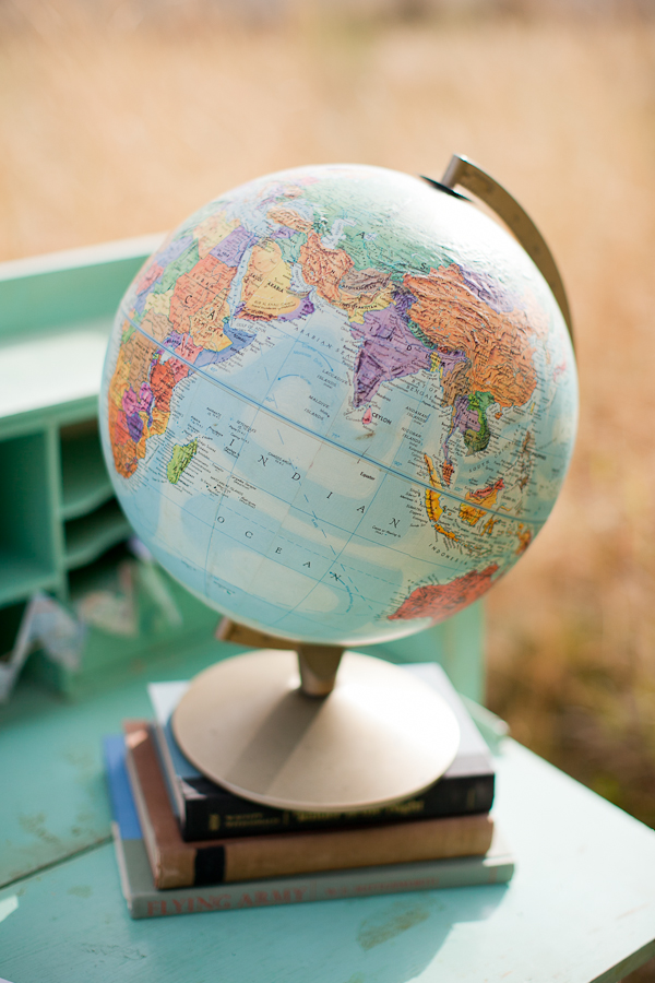 vintage-travel-wedding-ideas