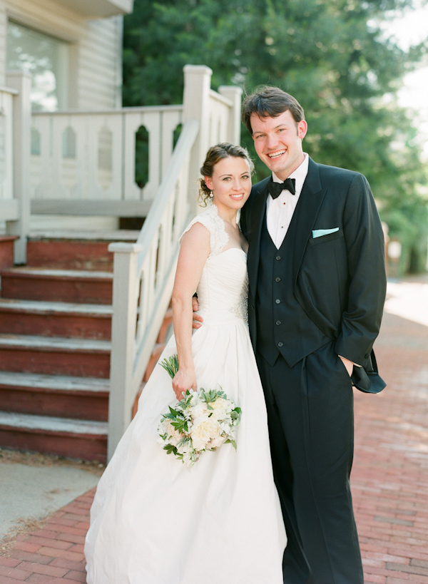 chocolate-brown-and-aqua-blue-wedding