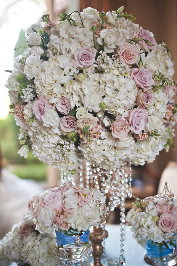 ideas-for-a-cinderella-themed-wedding