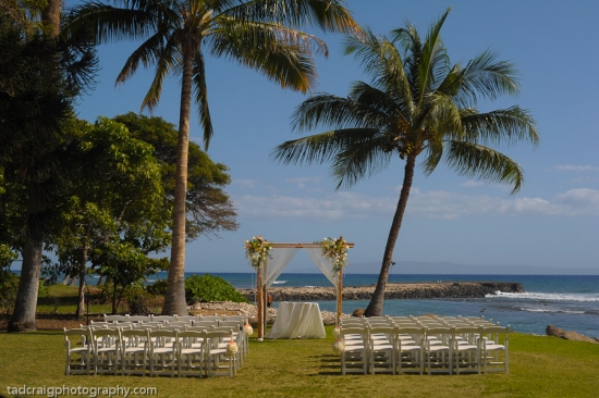 Olowalu Plantation House-The Perfect Rustic/Tropical Wedding!