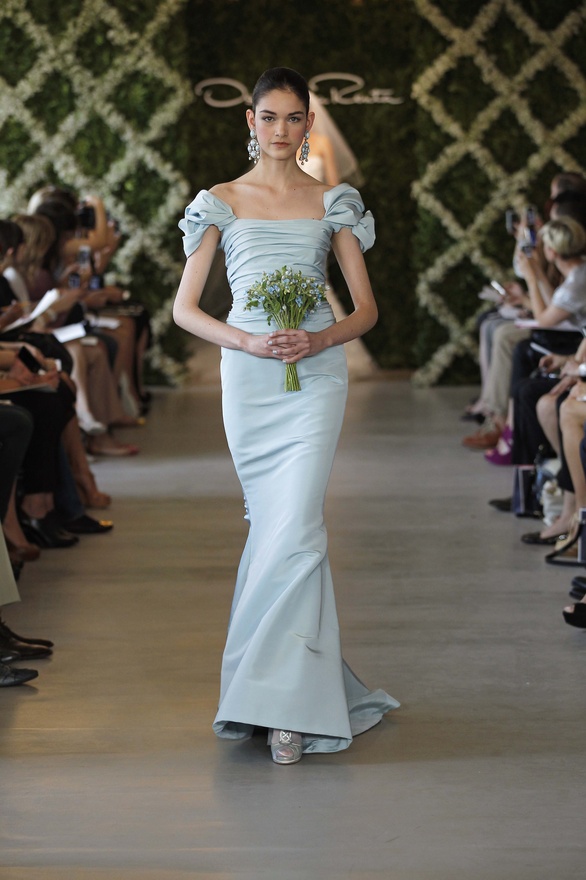 oscar-de-la-renta-bridal-2013-collection