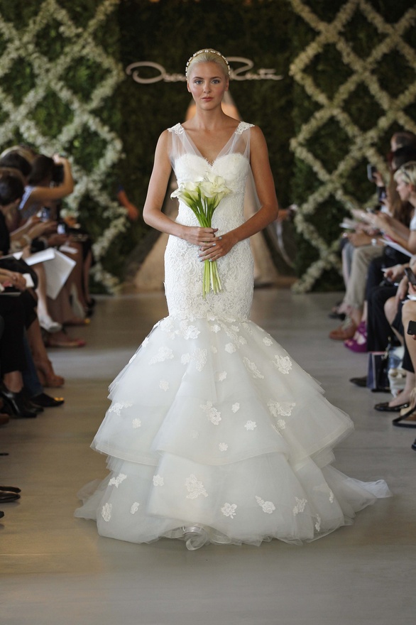 oscar-de-la-renta-bridal-2013-collection