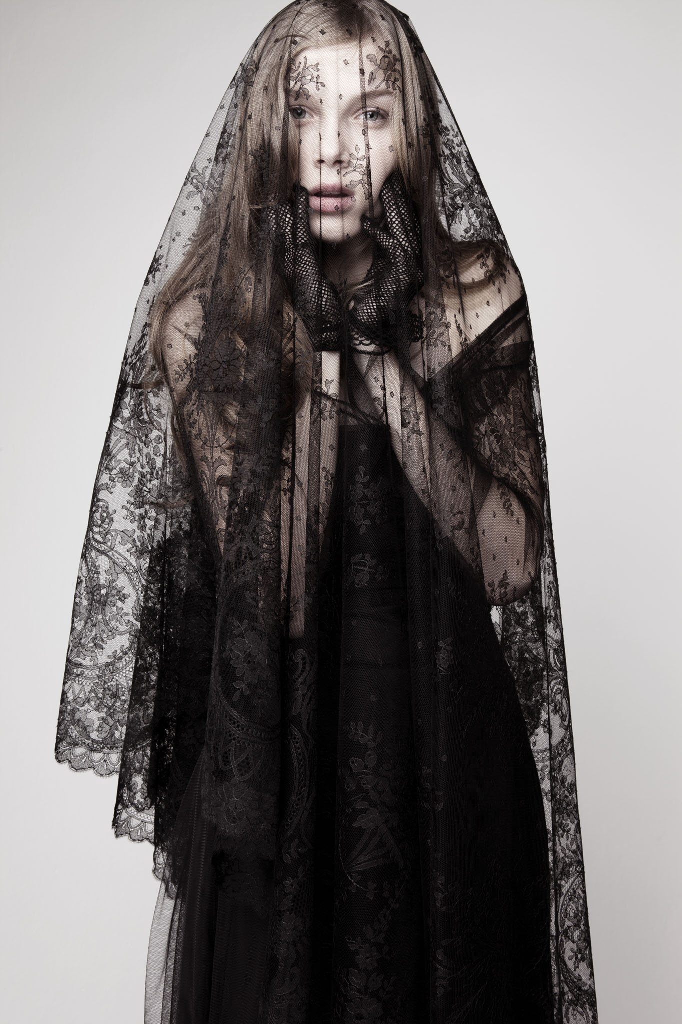 otaduy-wedding-gowns