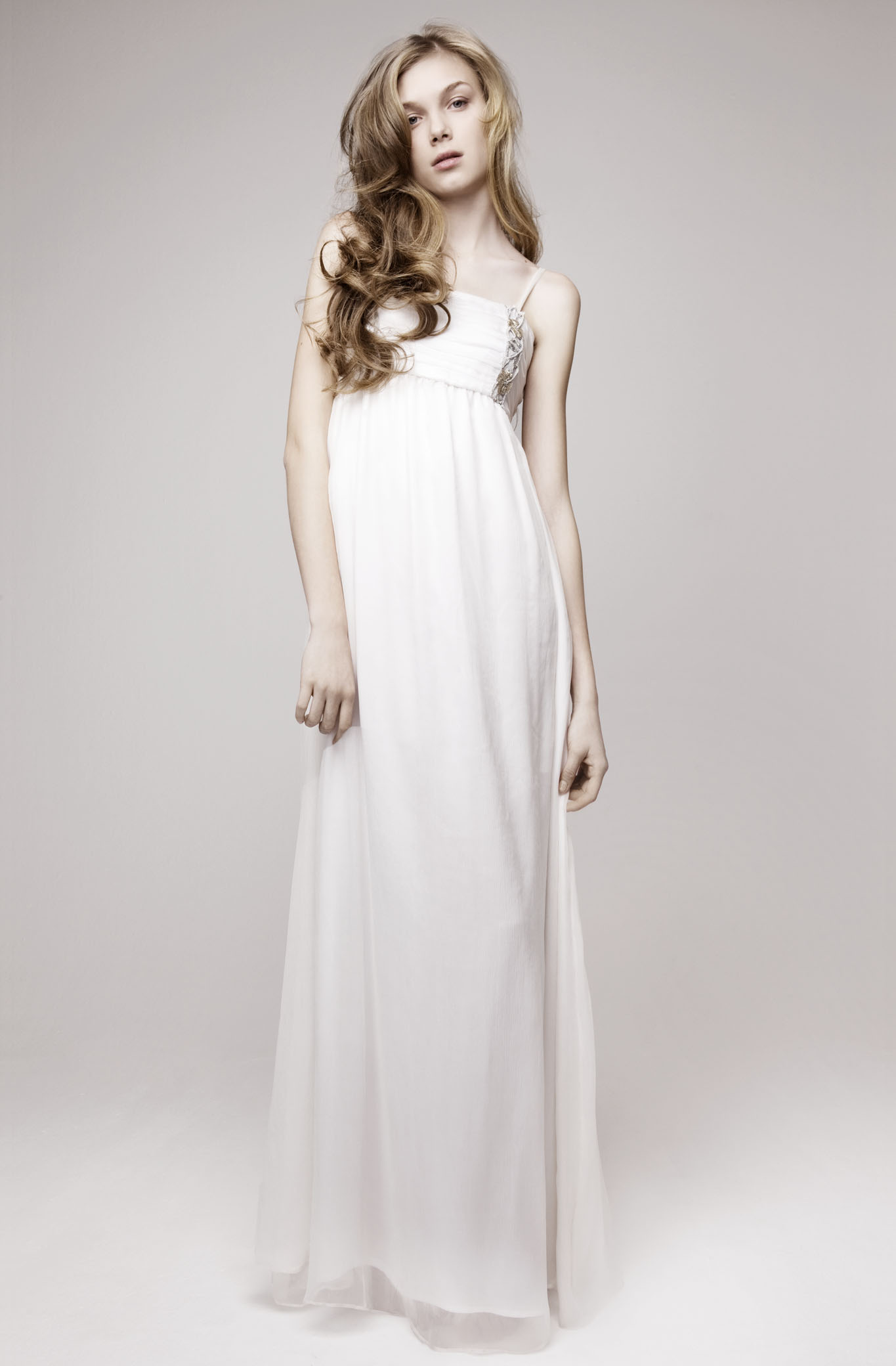 otaduy-wedding-gowns