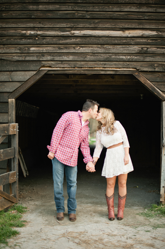outdoor-country-engagement-by-jeremy