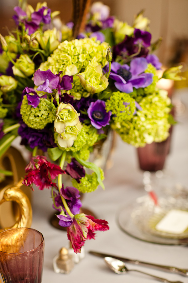 purple-and-gold-wedding-ideas