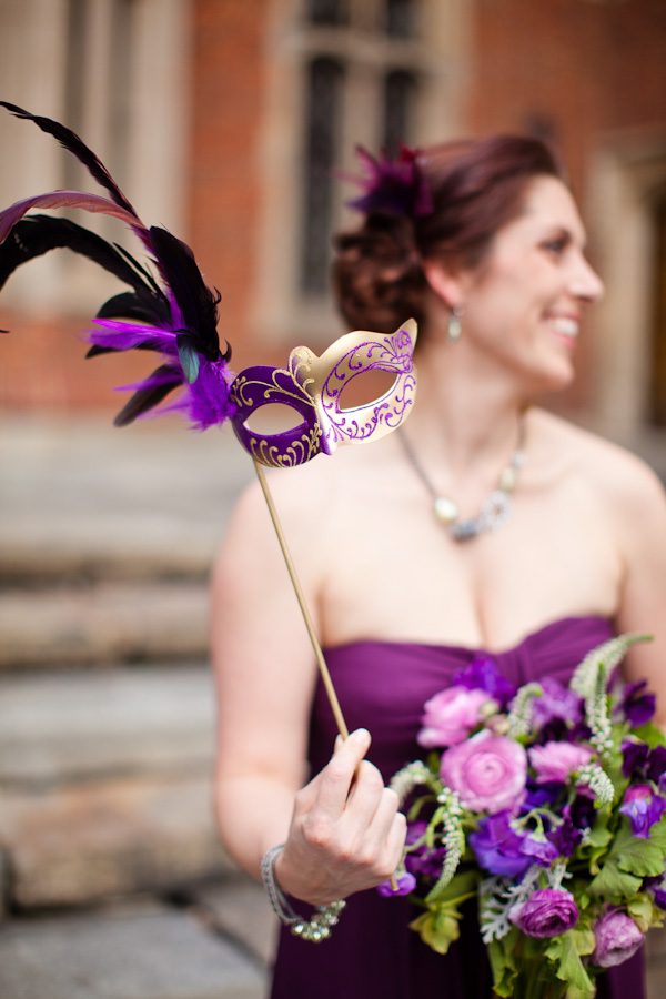 purple-and-gold-wedding-ideas