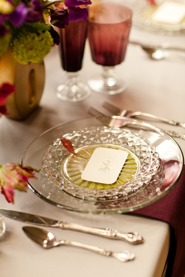 purple-and-gold-wedding-ideas