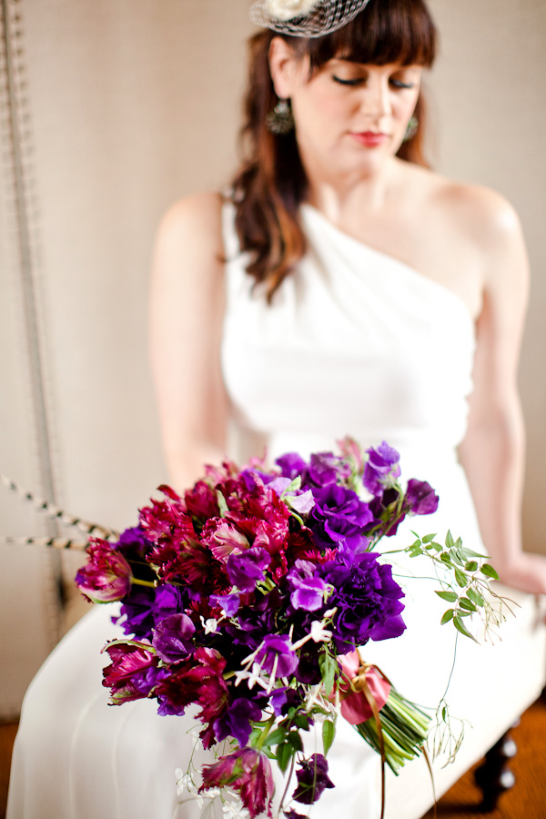 purple-and-gold-wedding-ideas