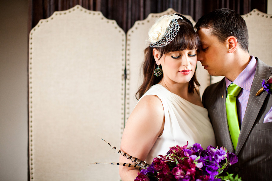 purple-and-gold-wedding-ideas