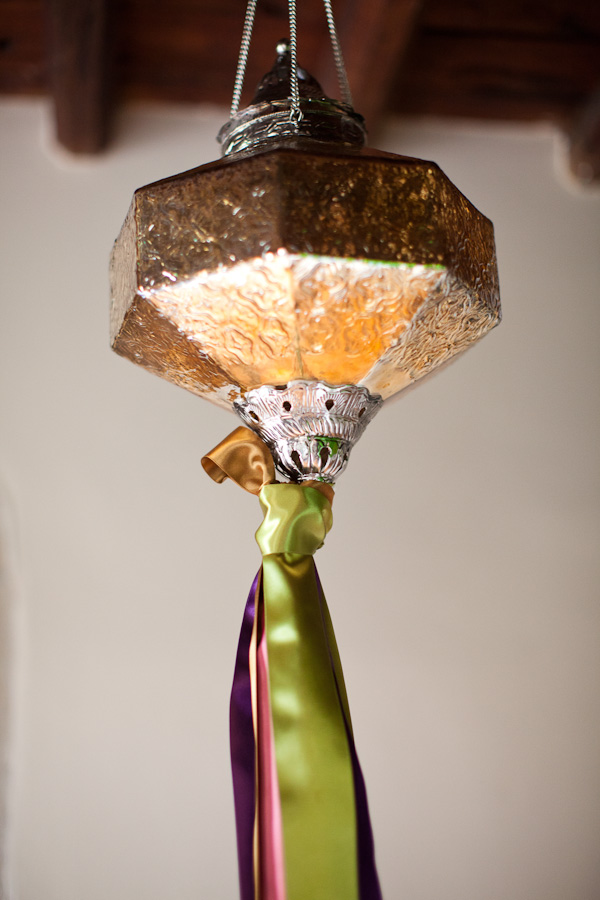 purple-and-gold-wedding-ideas