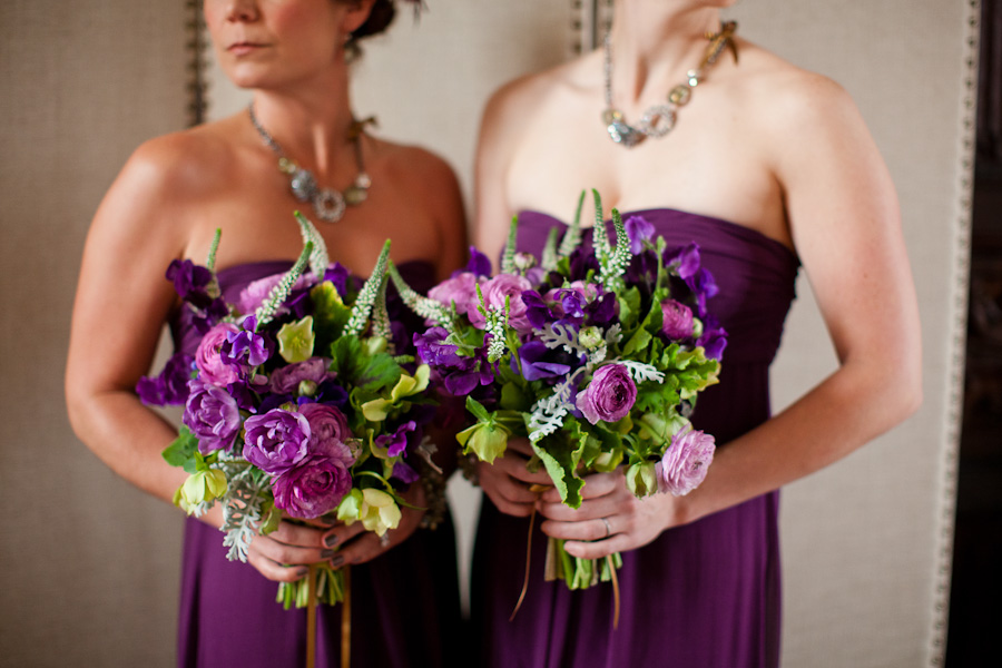 purple-and-gold-wedding-ideas