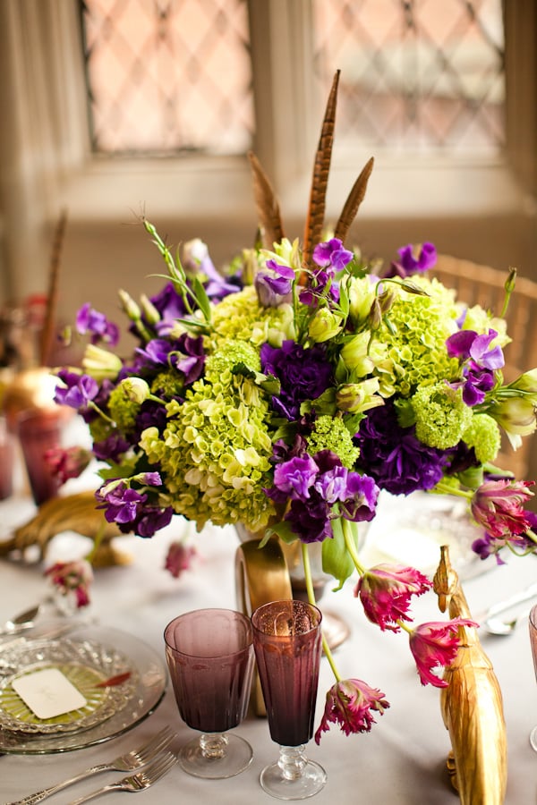 purple-and-gold-wedding-ideas