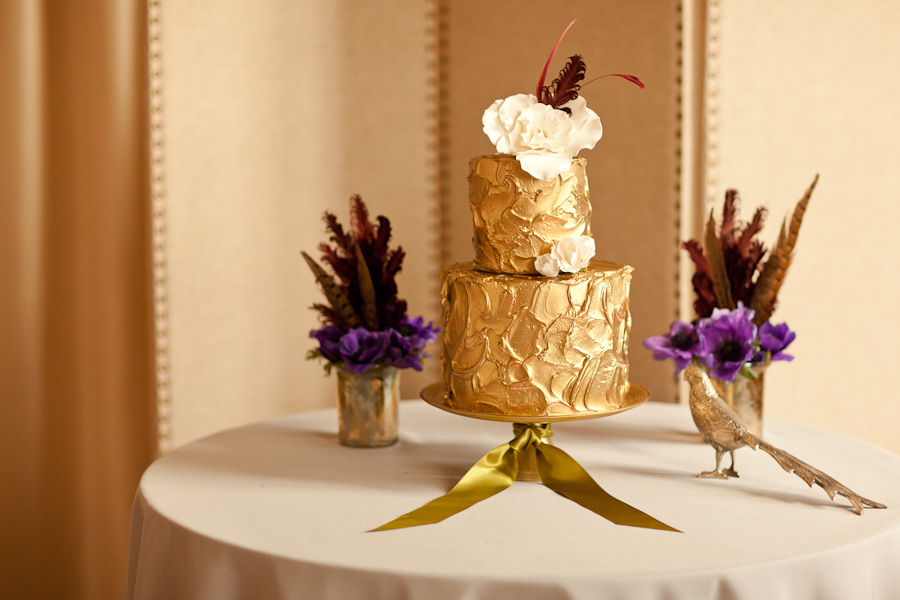 purple-and-gold-wedding-ideas