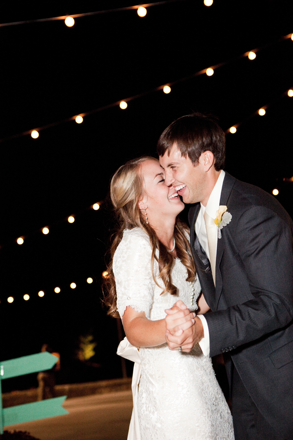 salt-lake-city-backyard-wedding