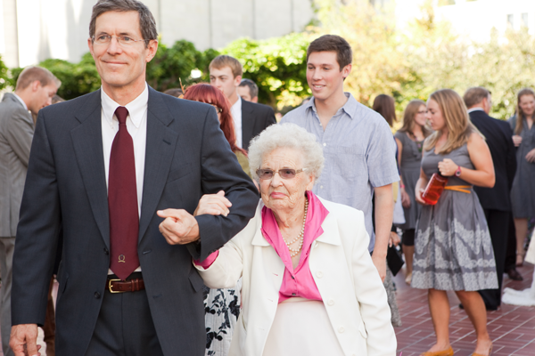 salt-lake-city-backyard-wedding