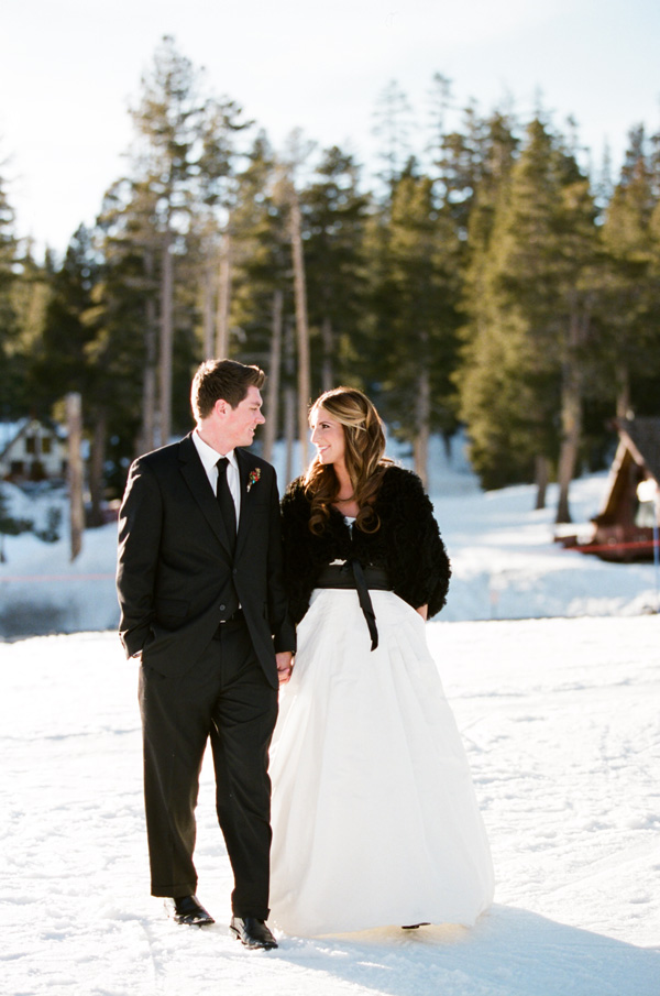 snowy-winter-wedding-ideas