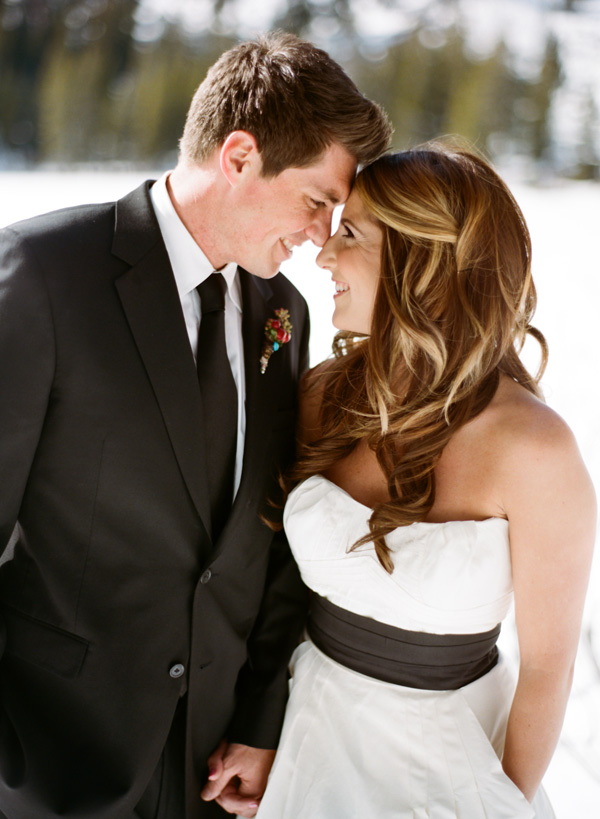 snowy-winter-wedding-ideas