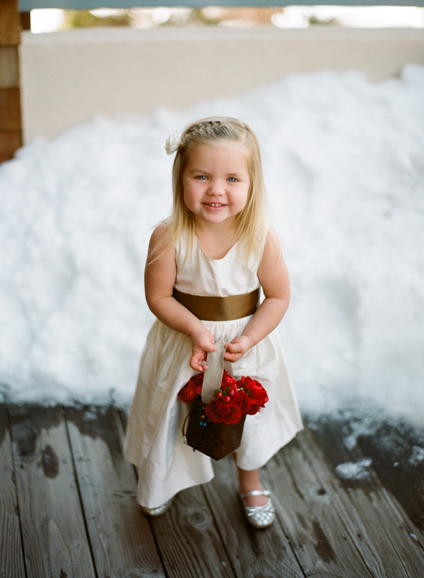 snowy-winter-wedding-ideas