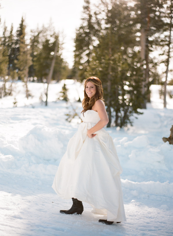 snowy-winter-wedding-ideas