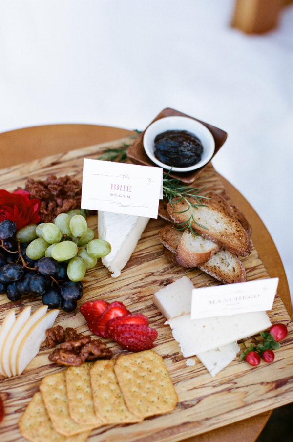 snowy-winter-wedding-ideas