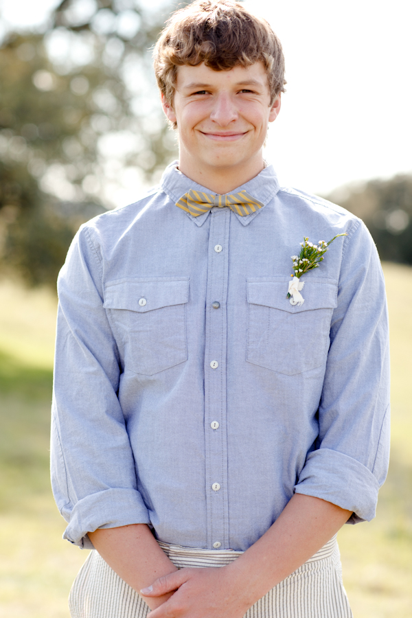 soft-vintage-engagement-session