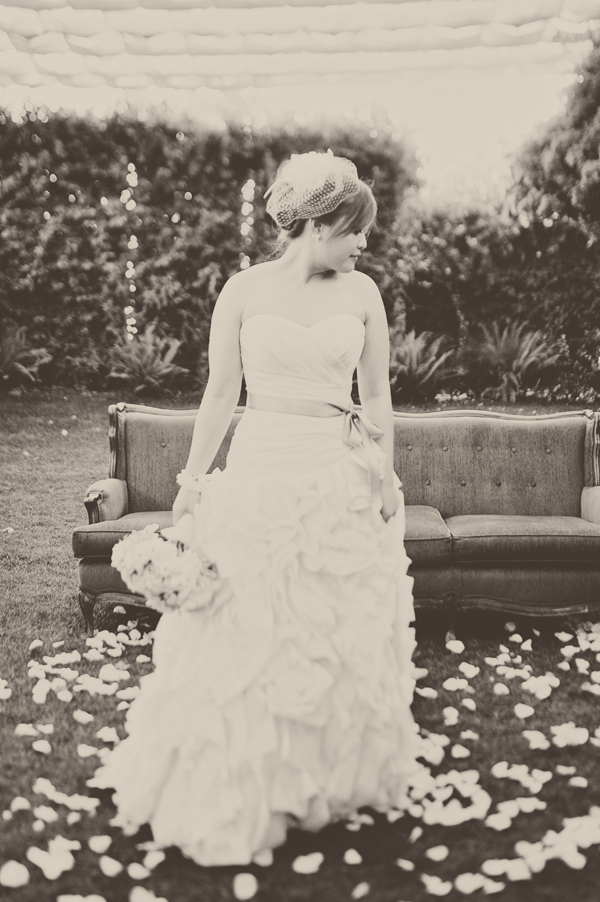 vintage-chic-spring-time-wedding