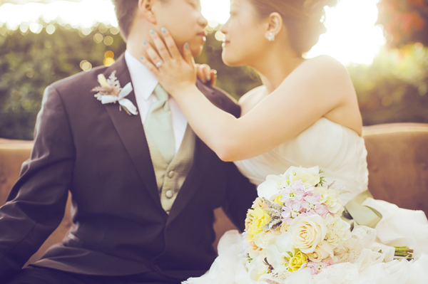 vintage-chic-spring-time-wedding