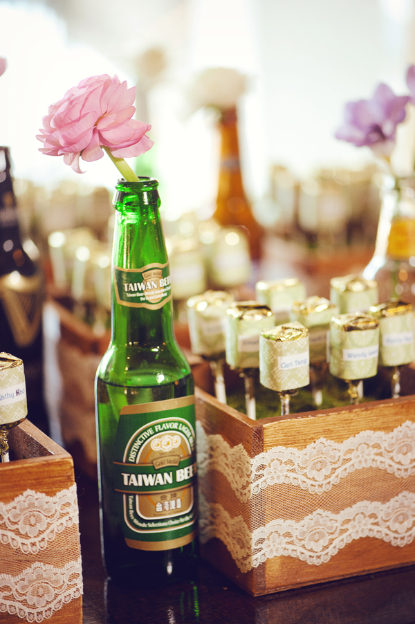 vintage-chic-spring-time-wedding