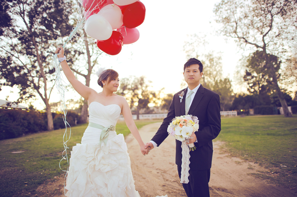 vintage-chic-spring-time-wedding