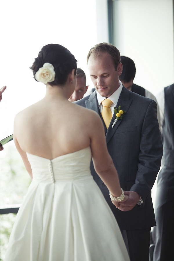 vintage-wedding-in-the-city-from