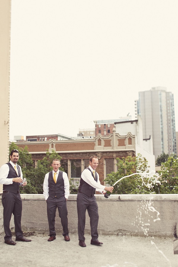 vintage-wedding-in-the-city-from