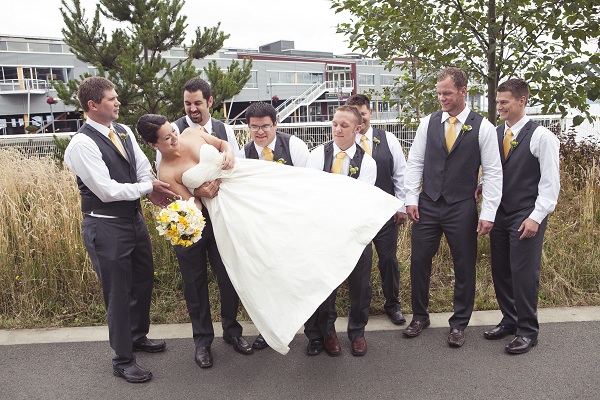 vintage-wedding-in-the-city-from