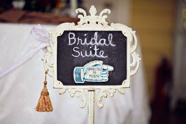 a-diy-purple-rustic-wedding