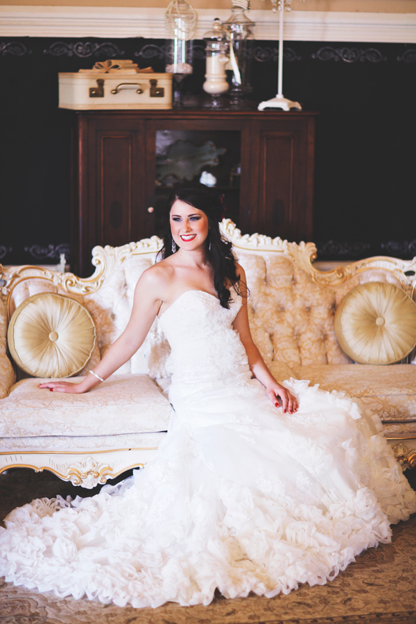 a-diy-purple-rustic-wedding
