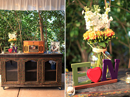 Rustic wedding decor with letters flowers and old radio